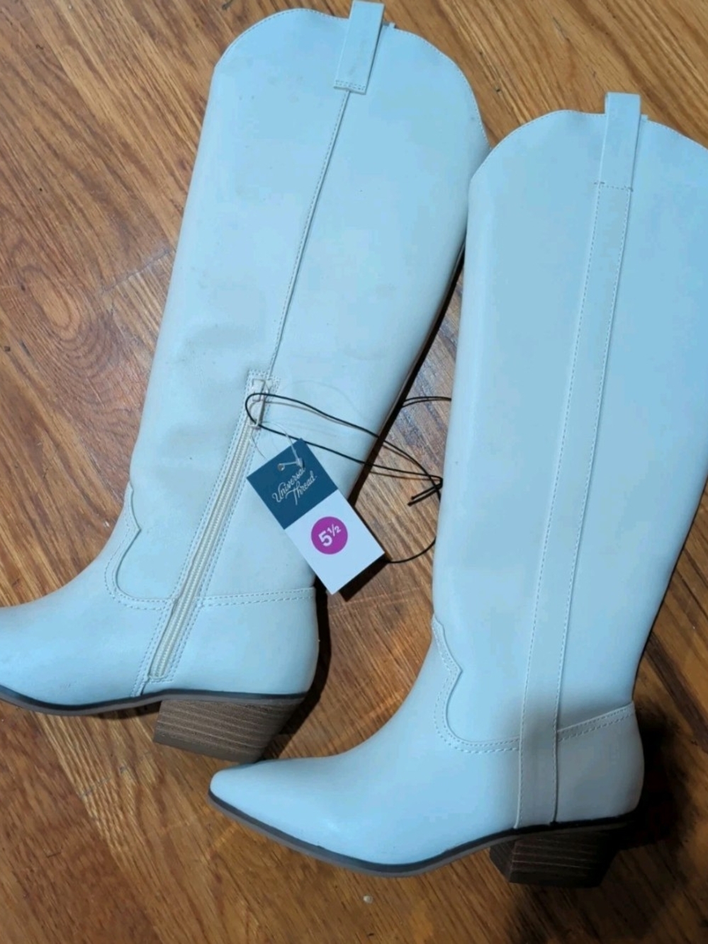 Universal Thread Sadie White Women's Boots Size 5.5 Shoes NWT